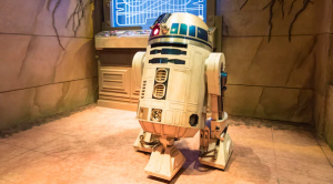 พบกับ R2-D2 ที่ STAR WARS